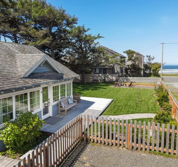 OregonCoast-CannonBeach-RealEstate-VacationRental-Photographer-009