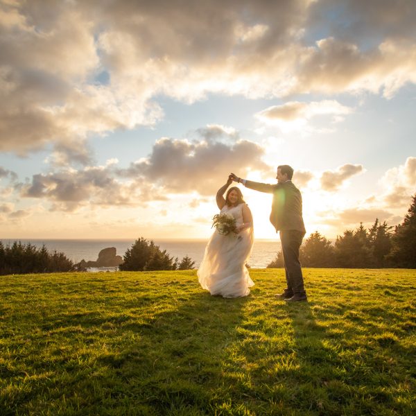 CannonBeach-Elopement-Wedding-OregonCoast-DanRice-26-009
